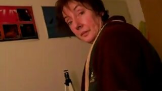 Cô ấy là cô gái hấp dẫn nhất trong khuôn viên trường và phim sex không che người mẫu cô ấy thổi như một người chuyên nghiệp